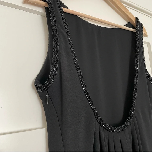 Laundry by Shelli Segal Maxi Gown Black 10 Low Back Bead Trim Simple Sleek - Picture 4 of 16